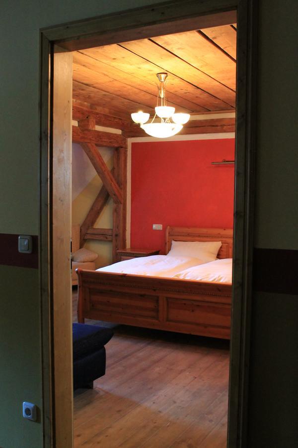 Landhotel Kahrmuehle Pressath ภายนอก รูปภาพ